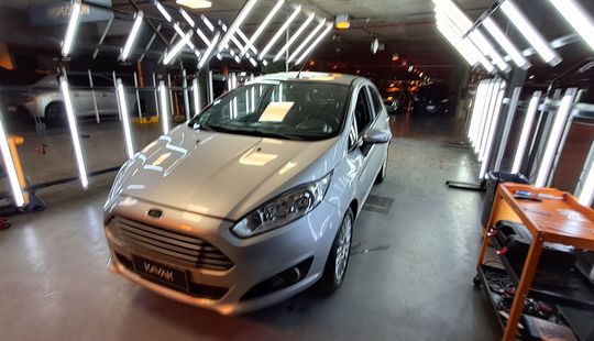Ford • Fiesta Kinetic Design