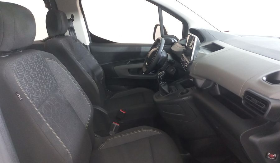 Peugeot Rifter 1.6 HDI ALLURE Minivan 2021