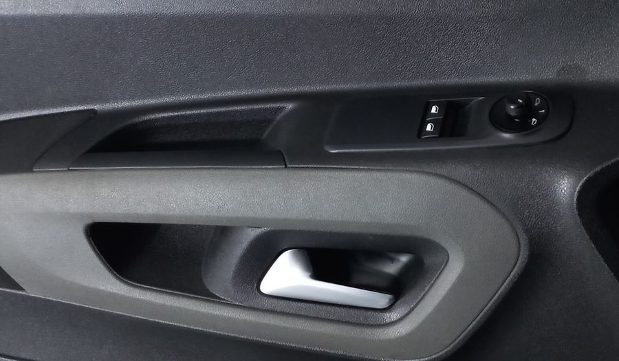 Peugeot Rifter 1.6 HDI ALLURE Minivan 2021