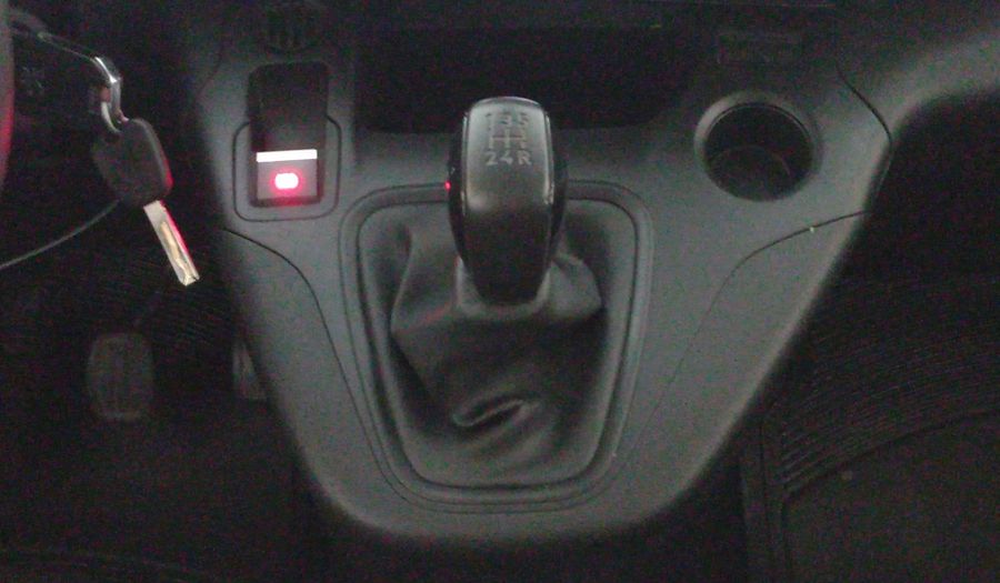 Peugeot Rifter 1.6 HDI ALLURE Minivan 2021