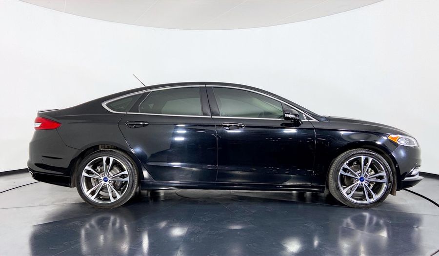Ford Fusion 2.0 GTDI TITANIUM PLUS AT Sedan 2017