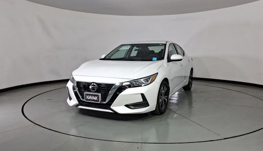 Nissan • Sentra