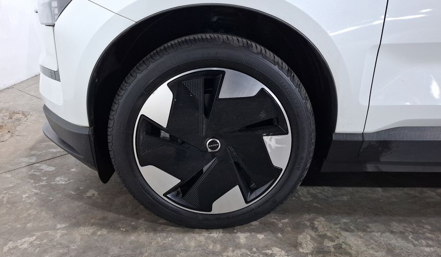 Volvo Ex30 BEV 69KWH PLUS AUTO Suv 2025