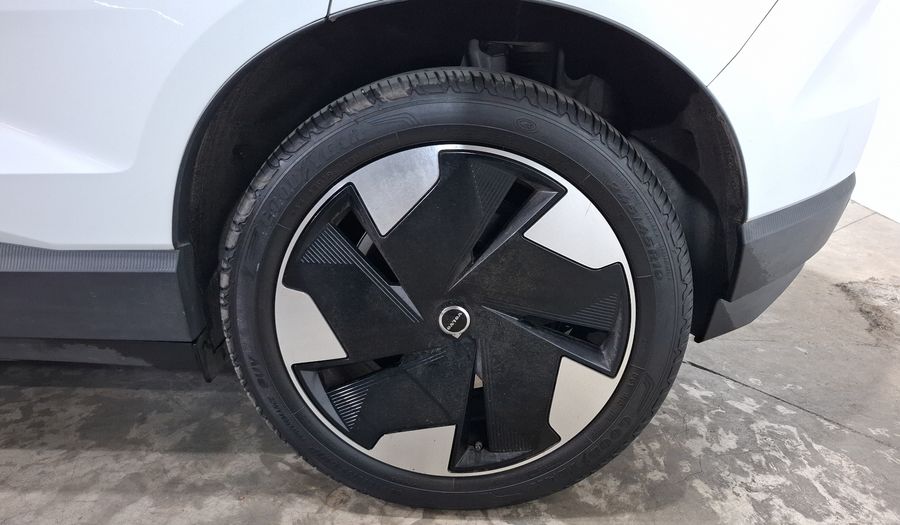 Volvo Ex30 BEV 69KWH PLUS AUTO Suv 2025