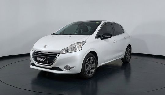Peugeot • 208