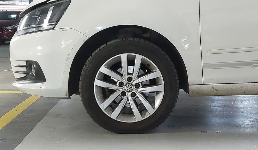 Volkswagen Fox 1.6 CONNECT Hatchback 2018