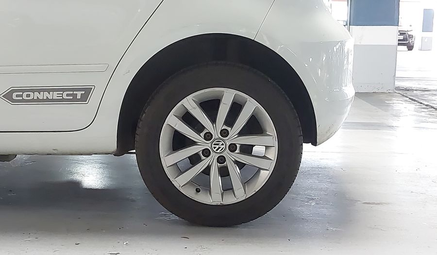 Volkswagen Fox 1.6 CONNECT Hatchback 2018