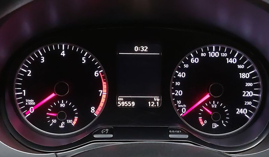 Volkswagen Fox 1.6 CONNECT Hatchback 2018