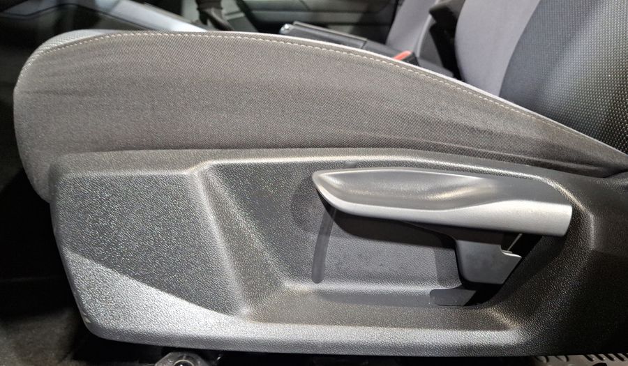 Seat Arona 1.6 STYLE AUTO Suv 2019
