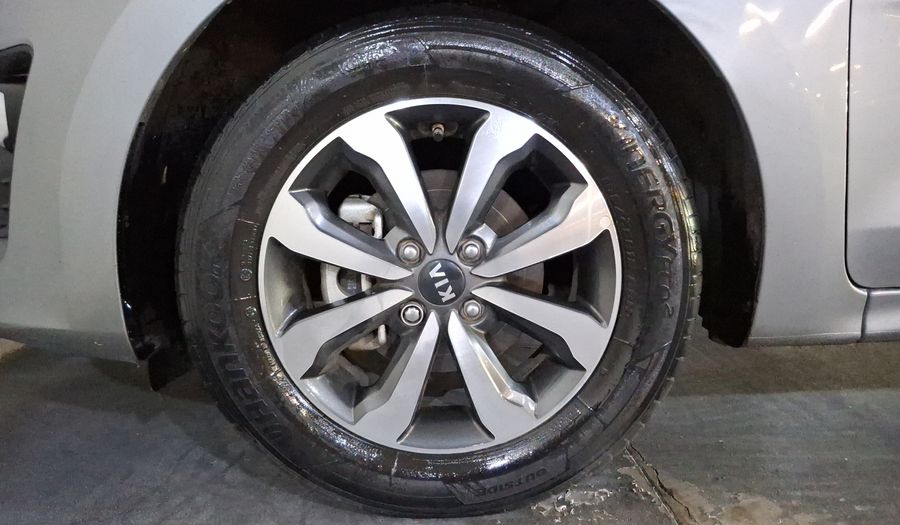 Kia Rio 1.6 EX AUTO Hatchback 2021