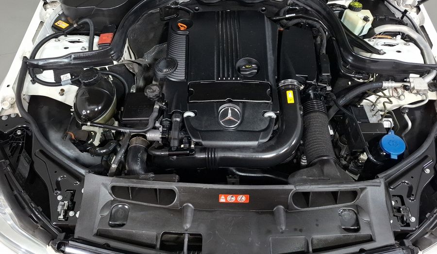 Mercedes Benz Clase C 1.8 250 CGI SPORT AT Sedan 2013