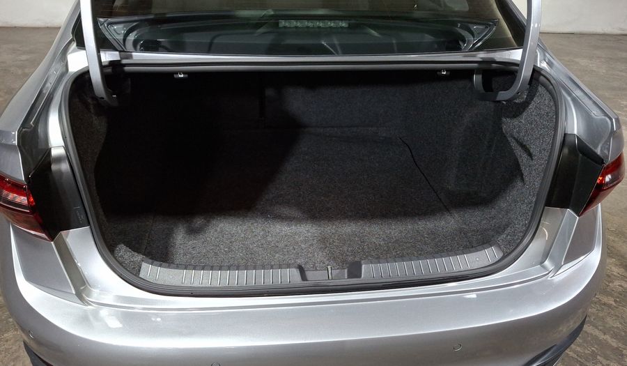 Volkswagen Jetta 1.4 COMFORTLINE AUTO Sedan 2023