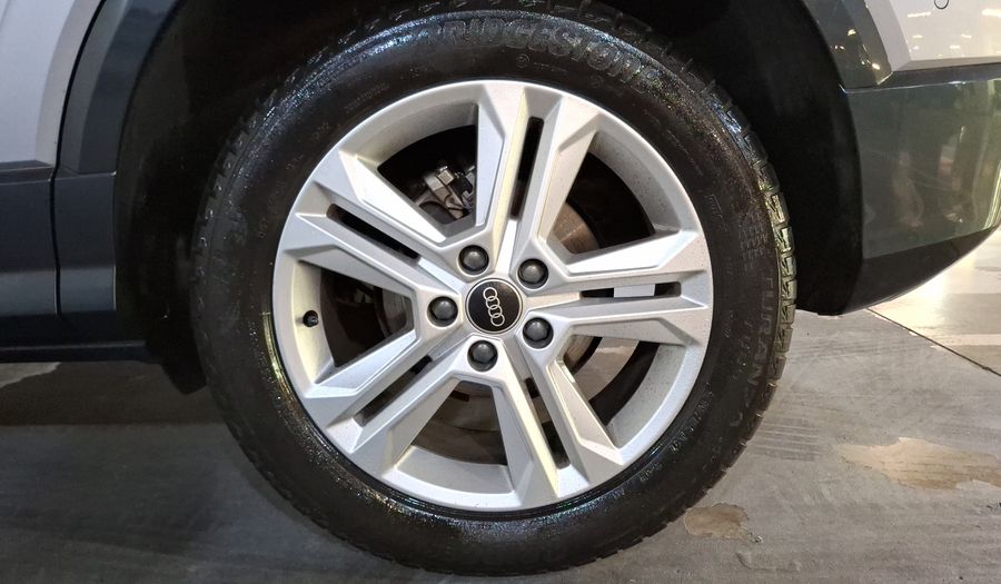 Audi Q2 1.4 35 TFSI SELECT AUTO Suv 2022