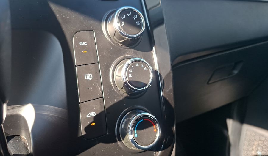 Mahindra Kuv 100 1.2 ELITE Suv 2022