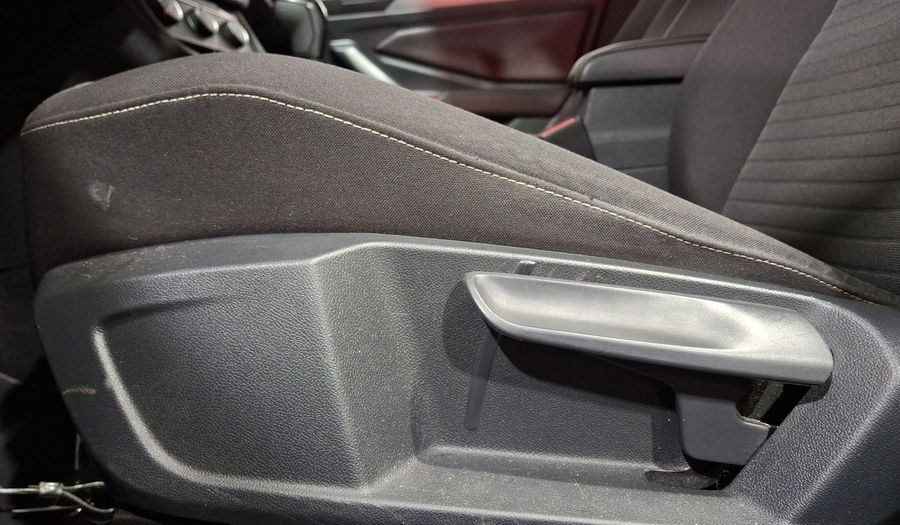 Volkswagen Jetta 1.4 COMFORTLINE AUTO Sedan 2024