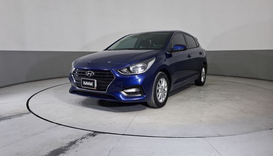 Hyundai • Accent
