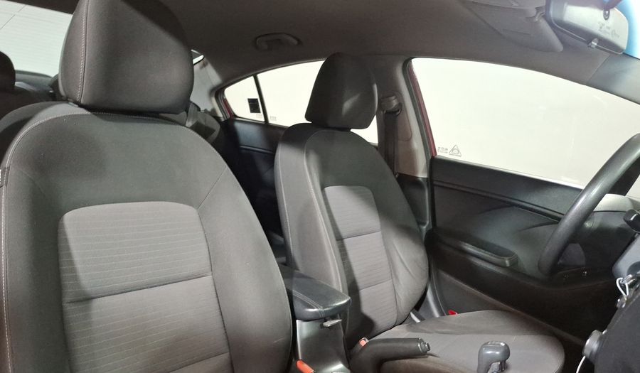 Kia Forte 2.0 LX MT Sedan 2016