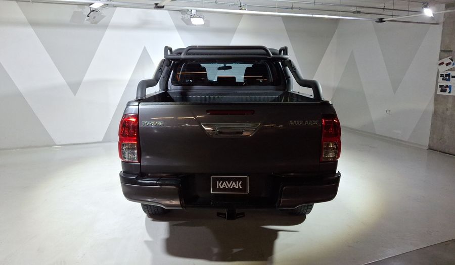 Toyota Hilux 2.7 SR DOBLE CABINA Pickup 2022