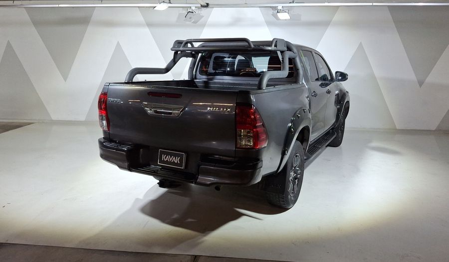 Toyota Hilux 2.7 SR DOBLE CABINA Pickup 2022