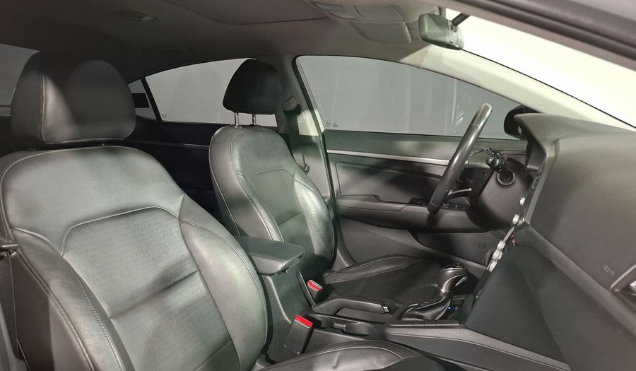 Hyundai Elantra 2.0 LIMITED TECH NAVI AUTO Sedan 2019