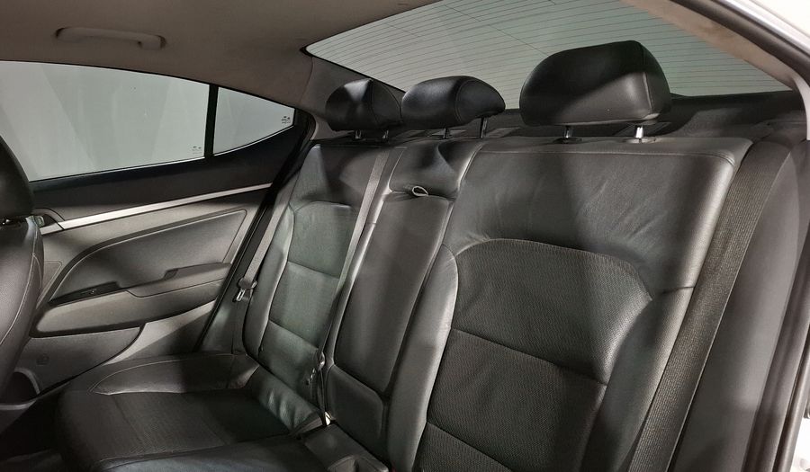 Hyundai Elantra 2.0 LIMITED TECH NAVI AUTO Sedan 2019