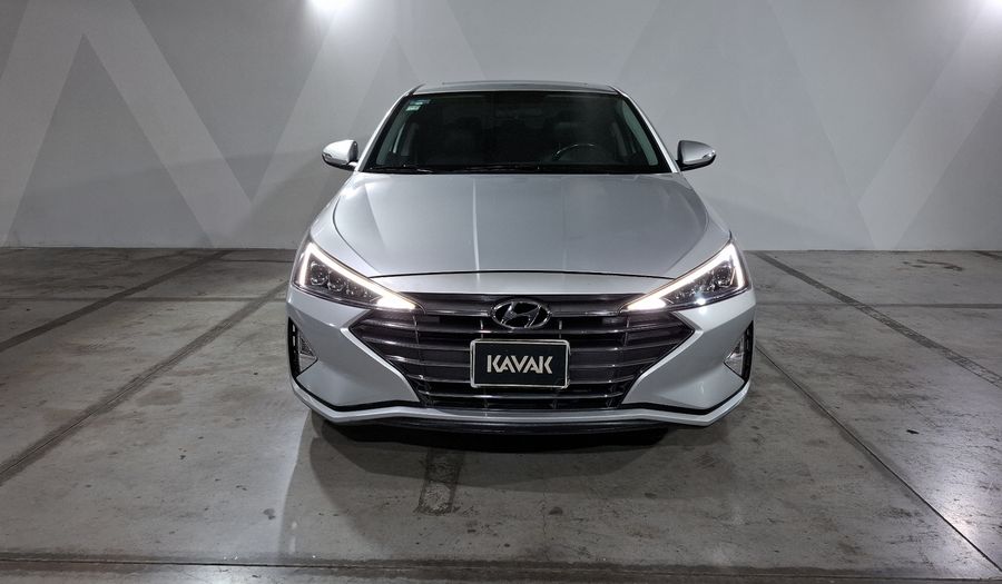 Hyundai Elantra 2.0 LIMITED TECH NAVI AUTO Sedan 2019