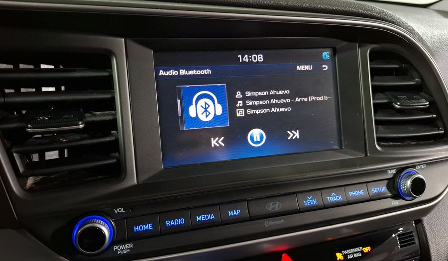 Hyundai Elantra 2.0 LIMITED TECH NAVI AUTO Sedan 2019