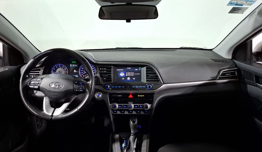 Hyundai Elantra 2.0 LIMITED TECH NAVI AUTO Sedan 2019