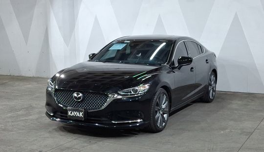 Mazda • Mazda 6