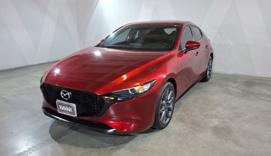 Mazda • Mazda 3