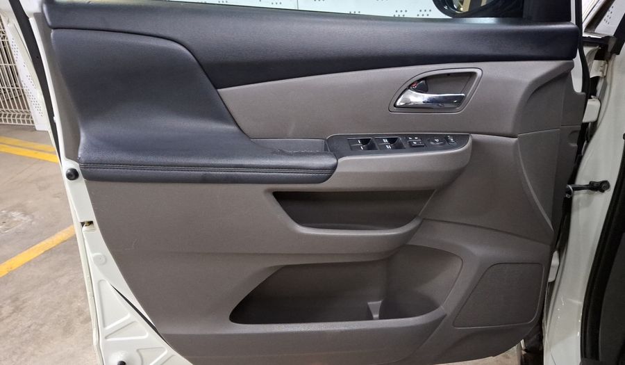 Honda Odyssey 3.5 EXL AT Minivan 2015