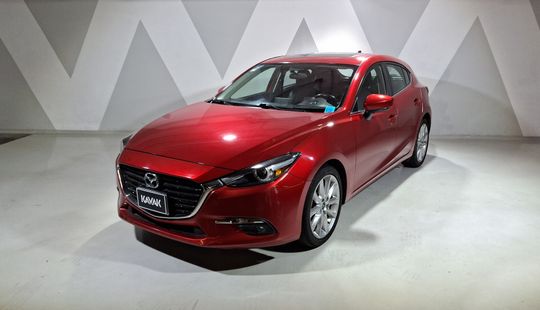 Mazda • Mazda 3