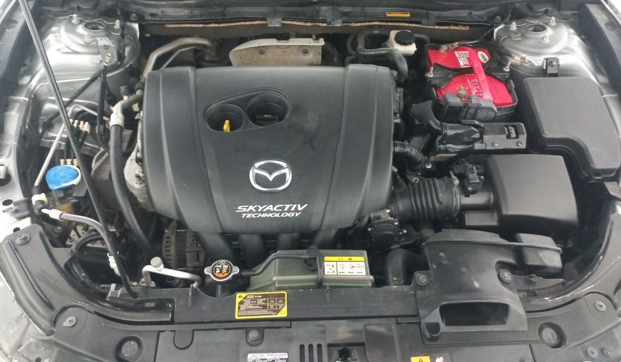 Mazda 3 2.5 SEDÁN S GRAND TOURING TA Sedan 2016