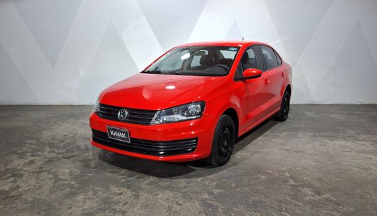 Volkswagen • Vento