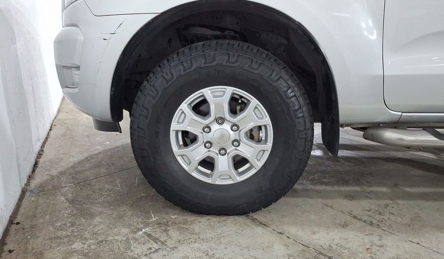 Ford Ranger 2.5 XLT CREW CAB GAS Pickup 2017