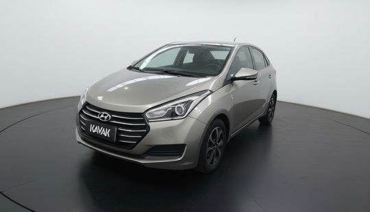 Hyundai • HB20S