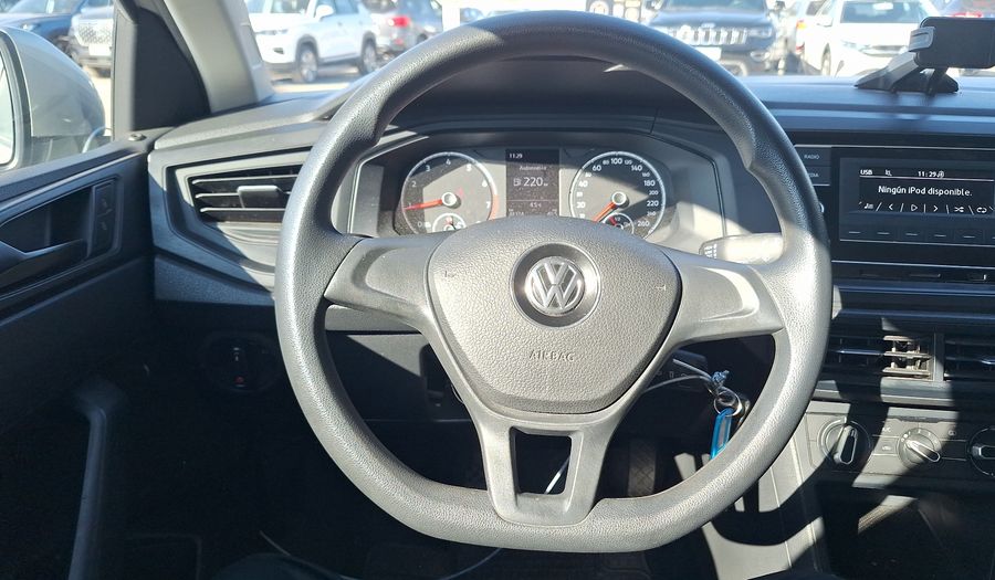 Volkswagen Polo 1.6 110 CV TRENDLINE Hatchback 2021