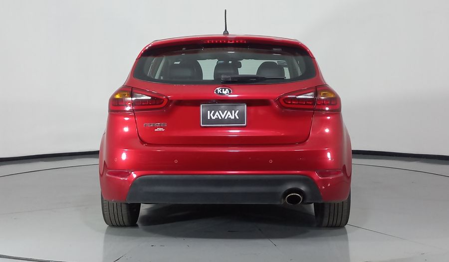 Kia Forte 2.0 SX Hatchback 2018