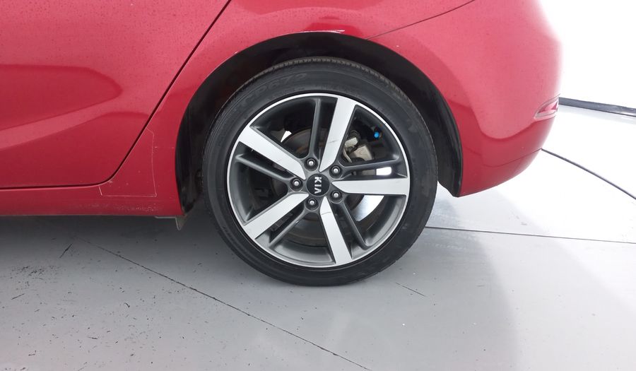 Kia Forte 2.0 SX Hatchback 2018