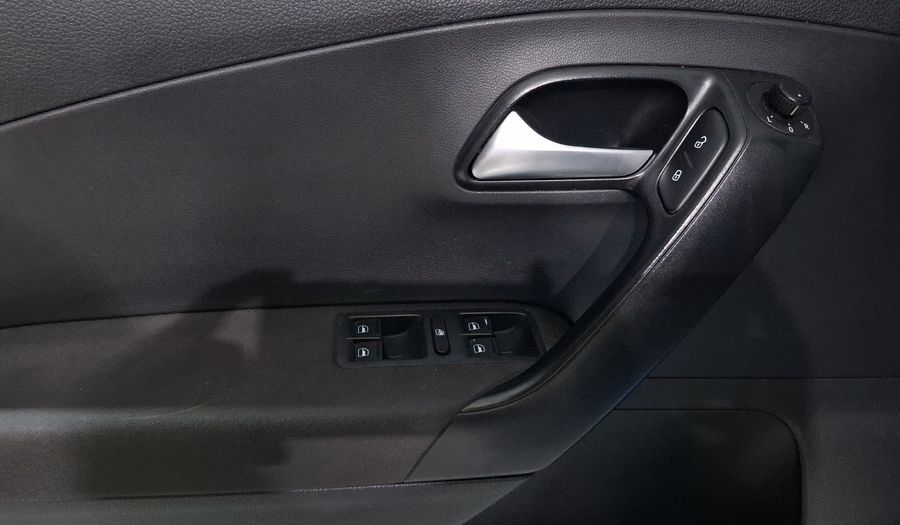 Volkswagen Polo 1.6 DESIGN & SOUND Hatchback 2019
