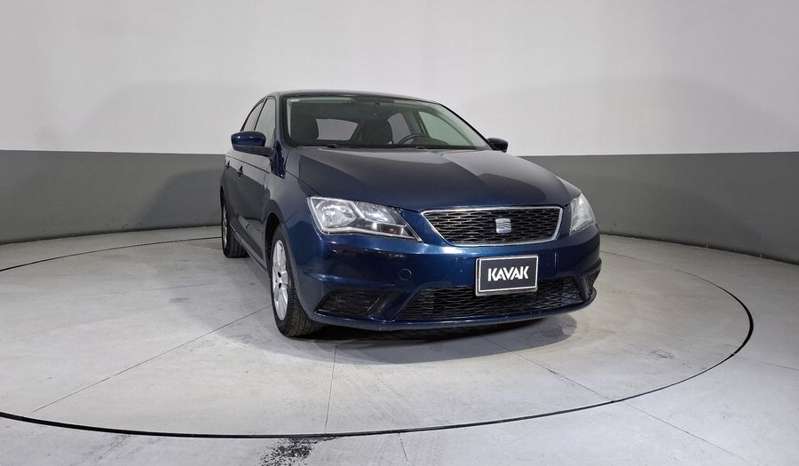 Seat Toledo 1.6 REFERENCE MT Sedan 2013