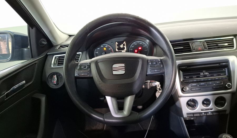 Seat Toledo 1.6 REFERENCE MT Sedan 2013
