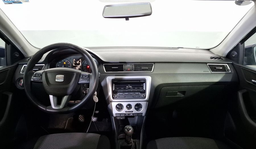 Seat Toledo 1.6 REFERENCE MT Sedan 2013