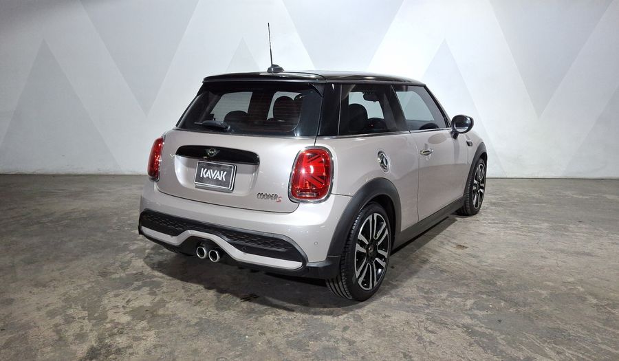 Mini Cooper S 2.0 COOPER CLASSIC DCT Hatchback 2023