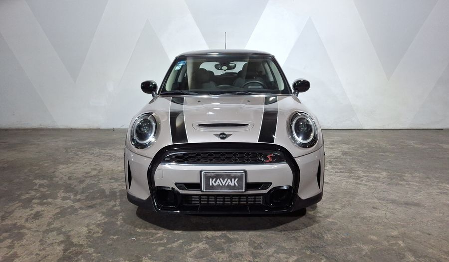 Mini Cooper S 2.0 COOPER CLASSIC DCT Hatchback 2023