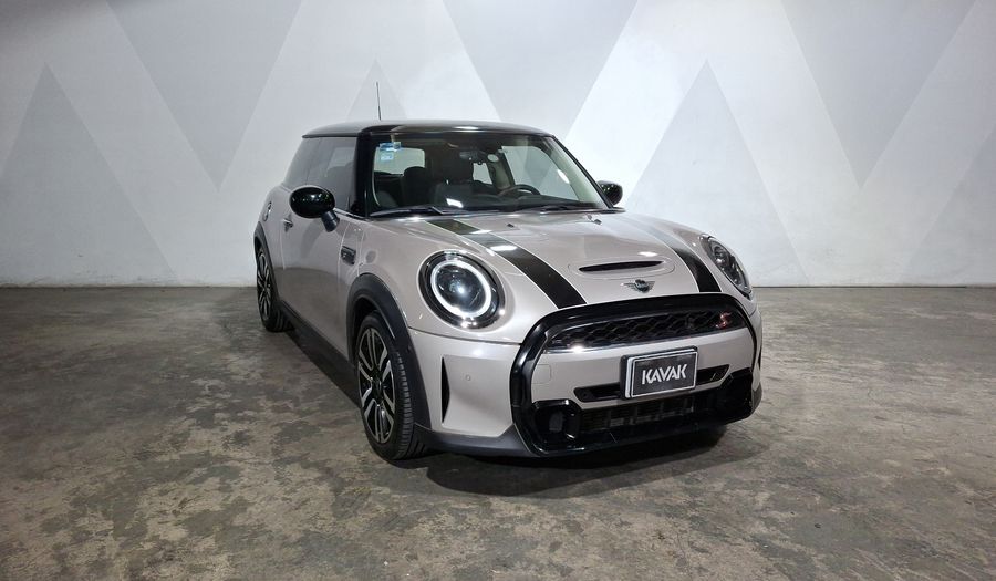 Mini Cooper S 2.0 COOPER CLASSIC DCT Hatchback 2023