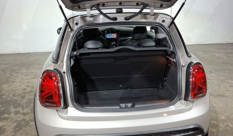 Mini Cooper S 2.0 COOPER CLASSIC DCT Hatchback 2023