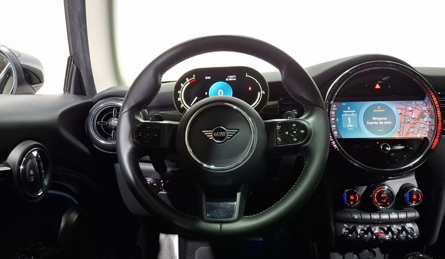 Mini Cooper S 2.0 COOPER CLASSIC DCT Hatchback 2023