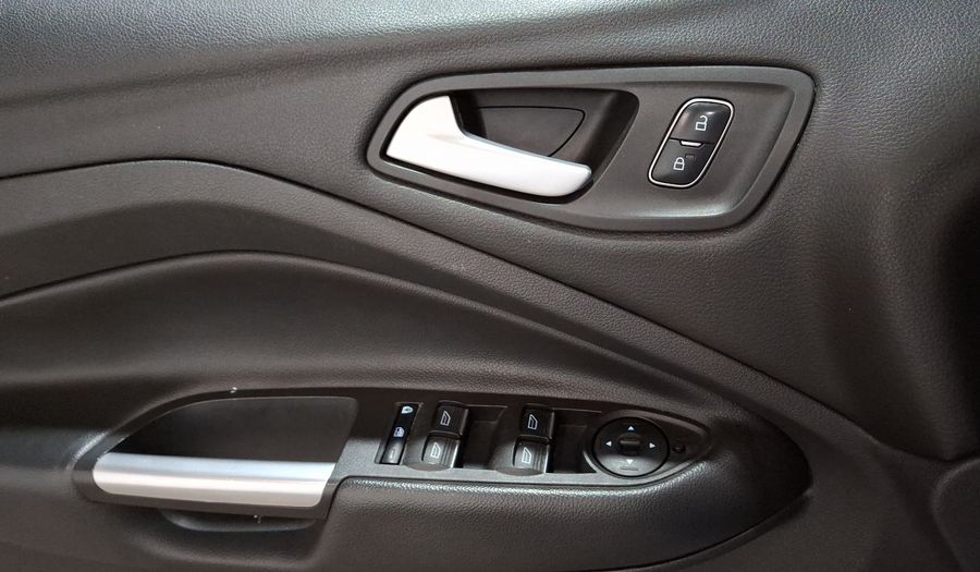Ford Escape 2.0 TITANIUM ECOBOOST AT Suv 2017
