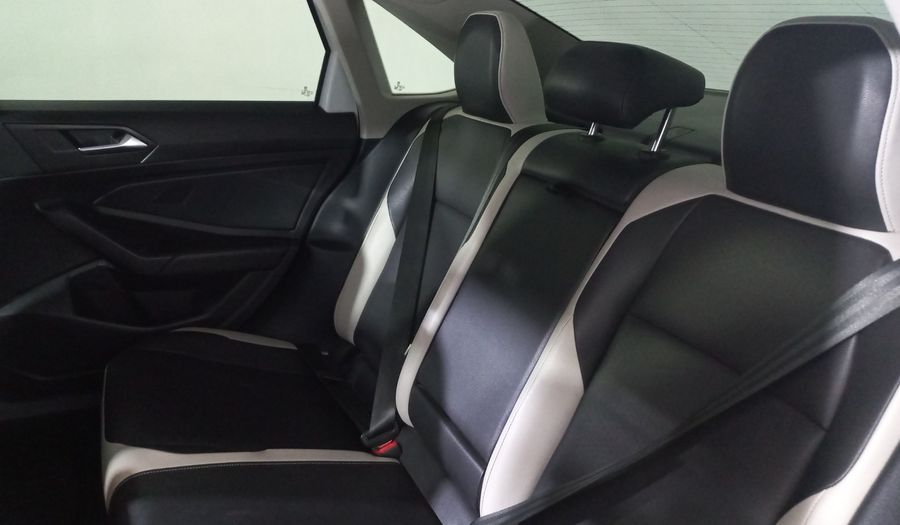 Volkswagen Jetta 1.4 WOLFSBURG EDITION AUTO Sedan 2020
